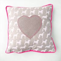 sofakissen_neon_heart